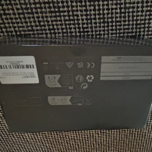 Wireless Microphone System - Picture 3 of 5